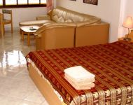 Apartment 5 photo 10